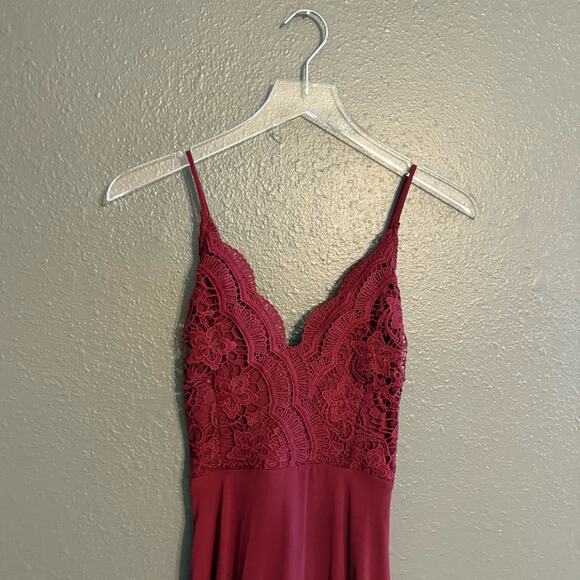 Lulu's NWT Madalyn Burgundy Lace Maxi Dress Size S - Picture 6 of 11